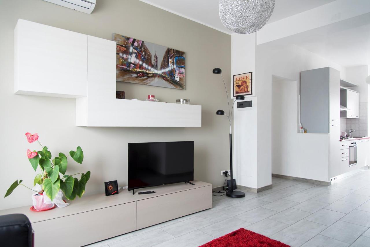 Youhosty - Delle Genziane 7 Apartamento Milão Exterior foto